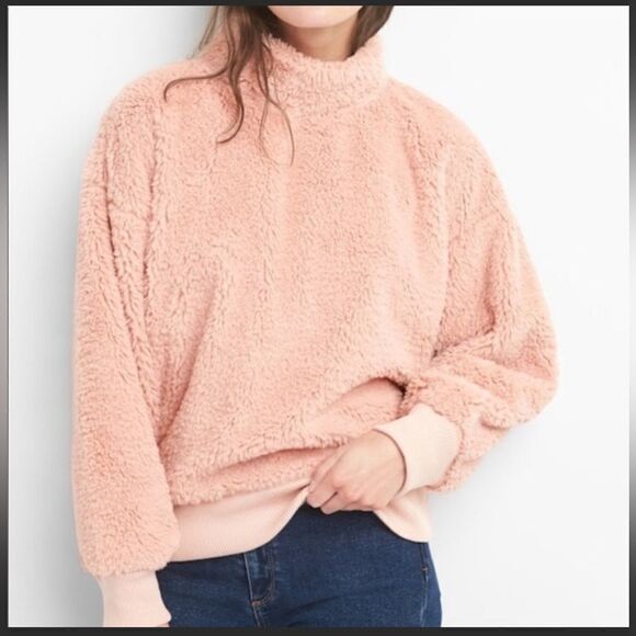 GAP Modneck fur pullover size Medium - Picture 1 of 5